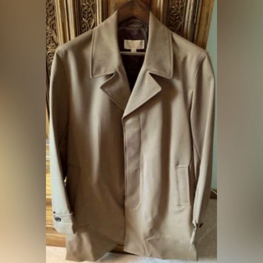 Men’s Lightly Used Overcoat or Topcoat